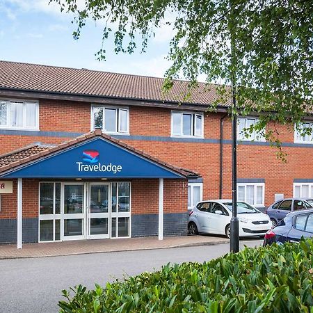 Travelodge Milton Keynes Old Stratford Dış mekan fotoğraf