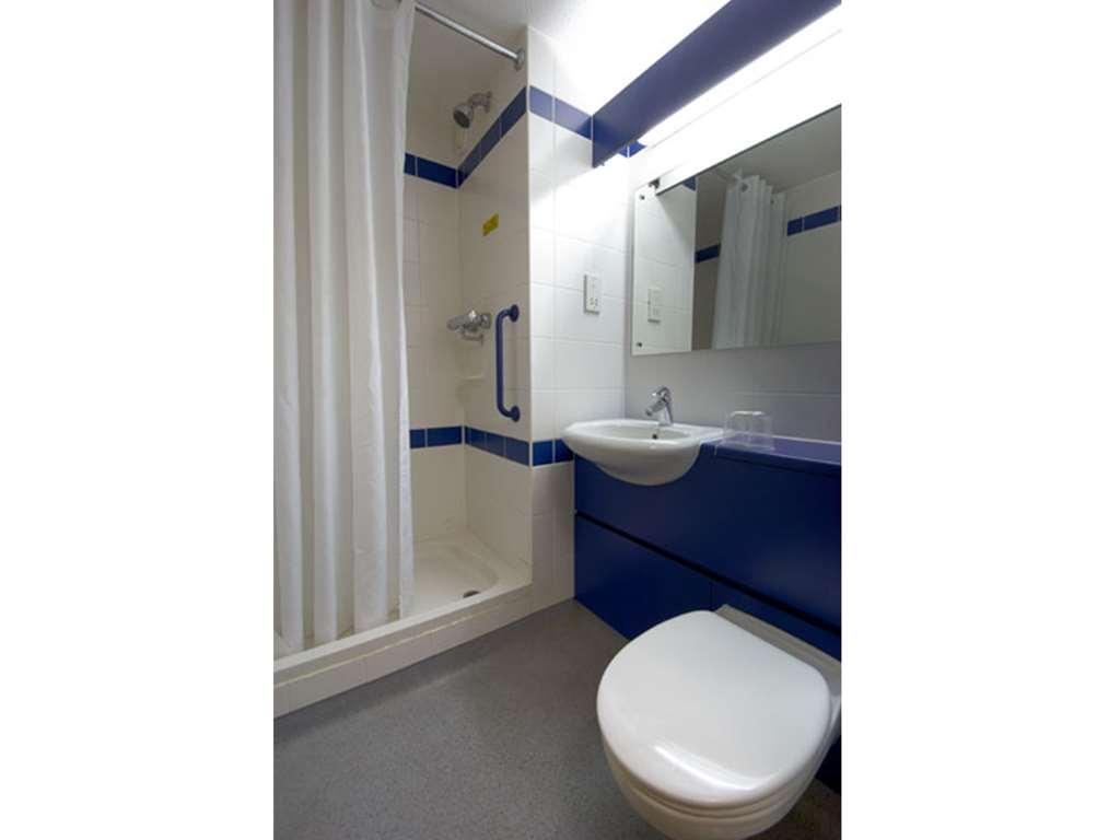 Travelodge Milton Keynes Old Stratford Oda fotoğraf