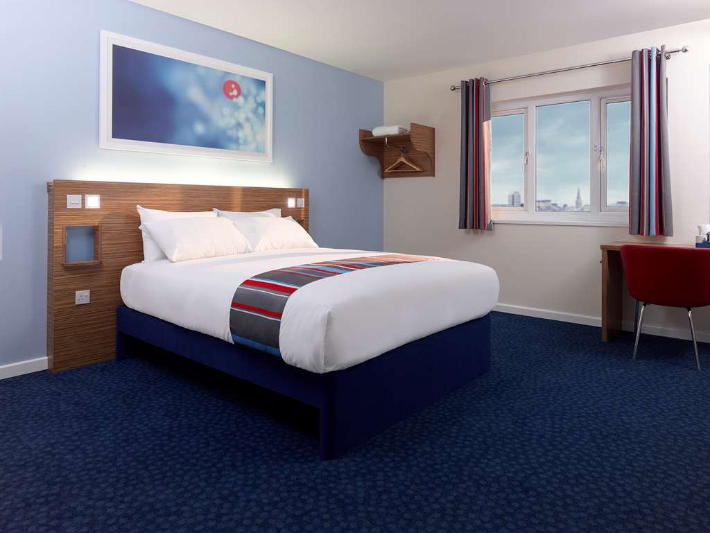 Travelodge Milton Keynes Old Stratford Oda fotoğraf